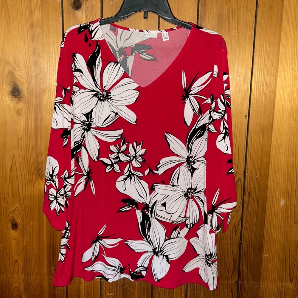 Susan Graver Red Floral Blouse